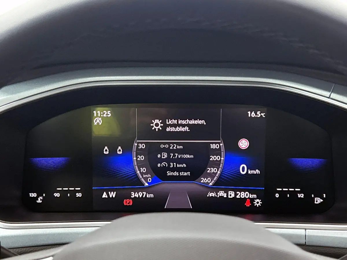 1.0 TSI Style CAMERA | IQ-LIGHT | AD-CRUISE | CARPLAY | NAVI
