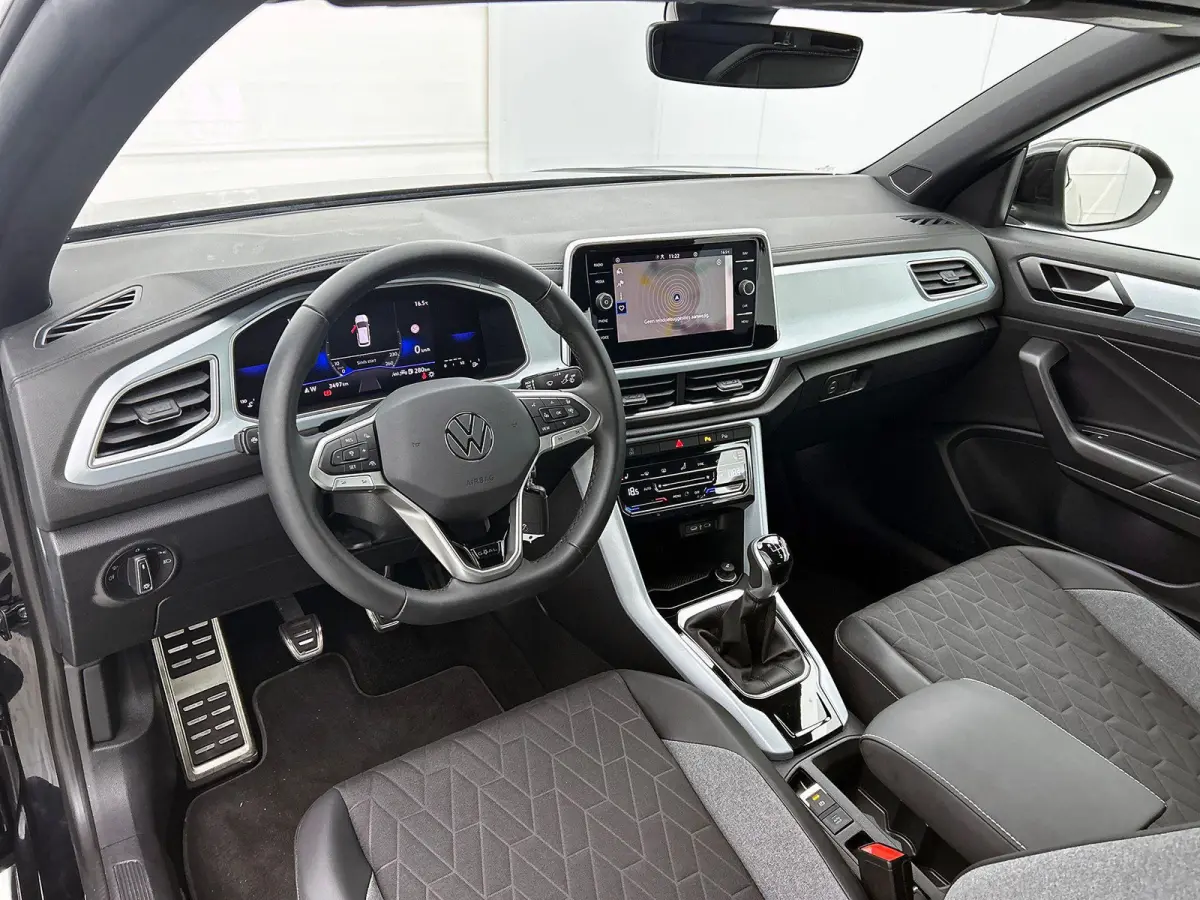 1.0 TSI Style CAMERA | IQ-LIGHT | AD-CRUISE | CARPLAY | NAVI