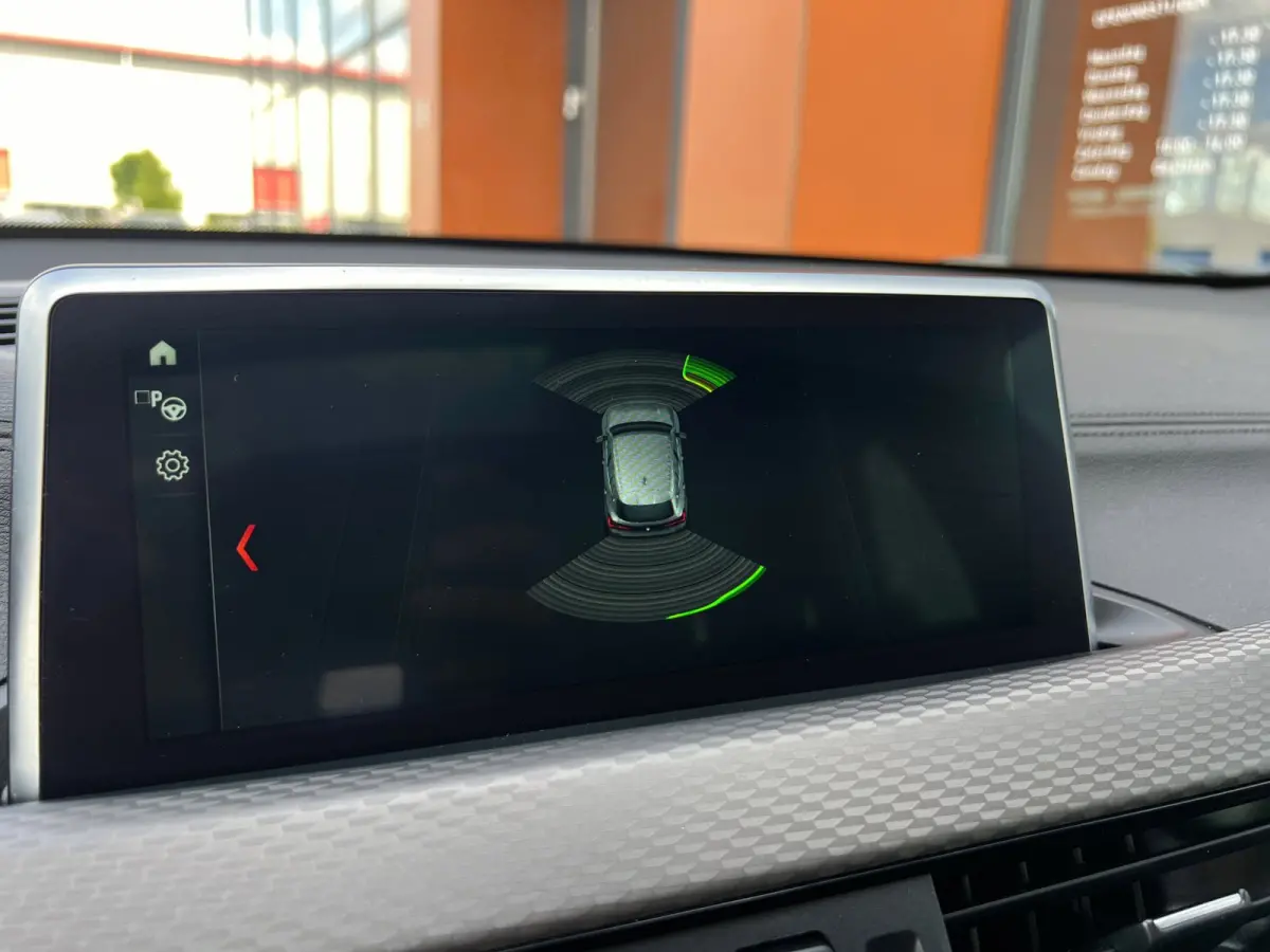 SDrive20i automaat M-pakket|Pano|Leer|Leer|Navi|PDC