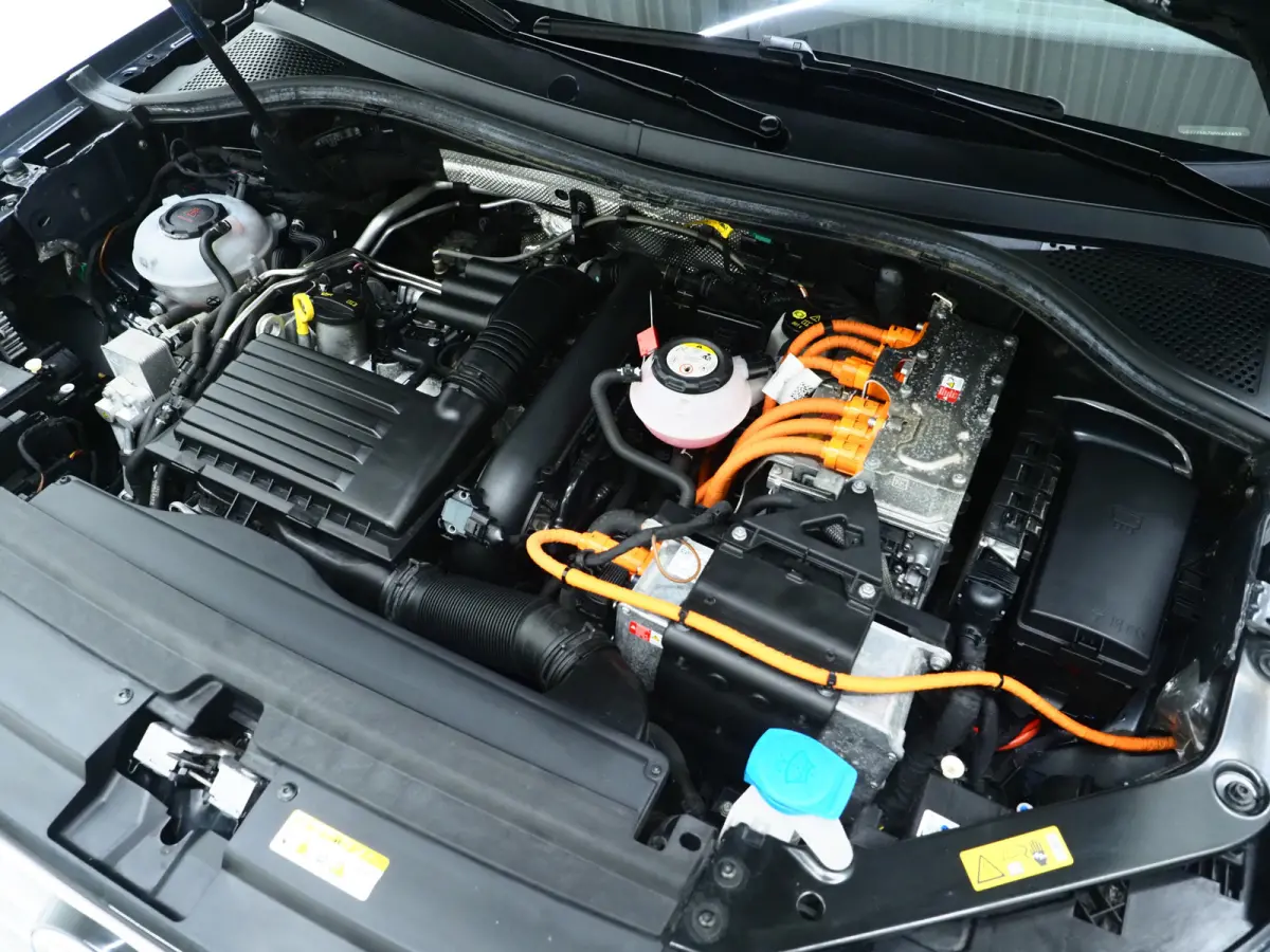 1.4 TSI eHybrid Elegance | Panoramadak | Trekhaak | Massage | 360 | Sfeerlicht | Dodehoek | Matrix | Carplay