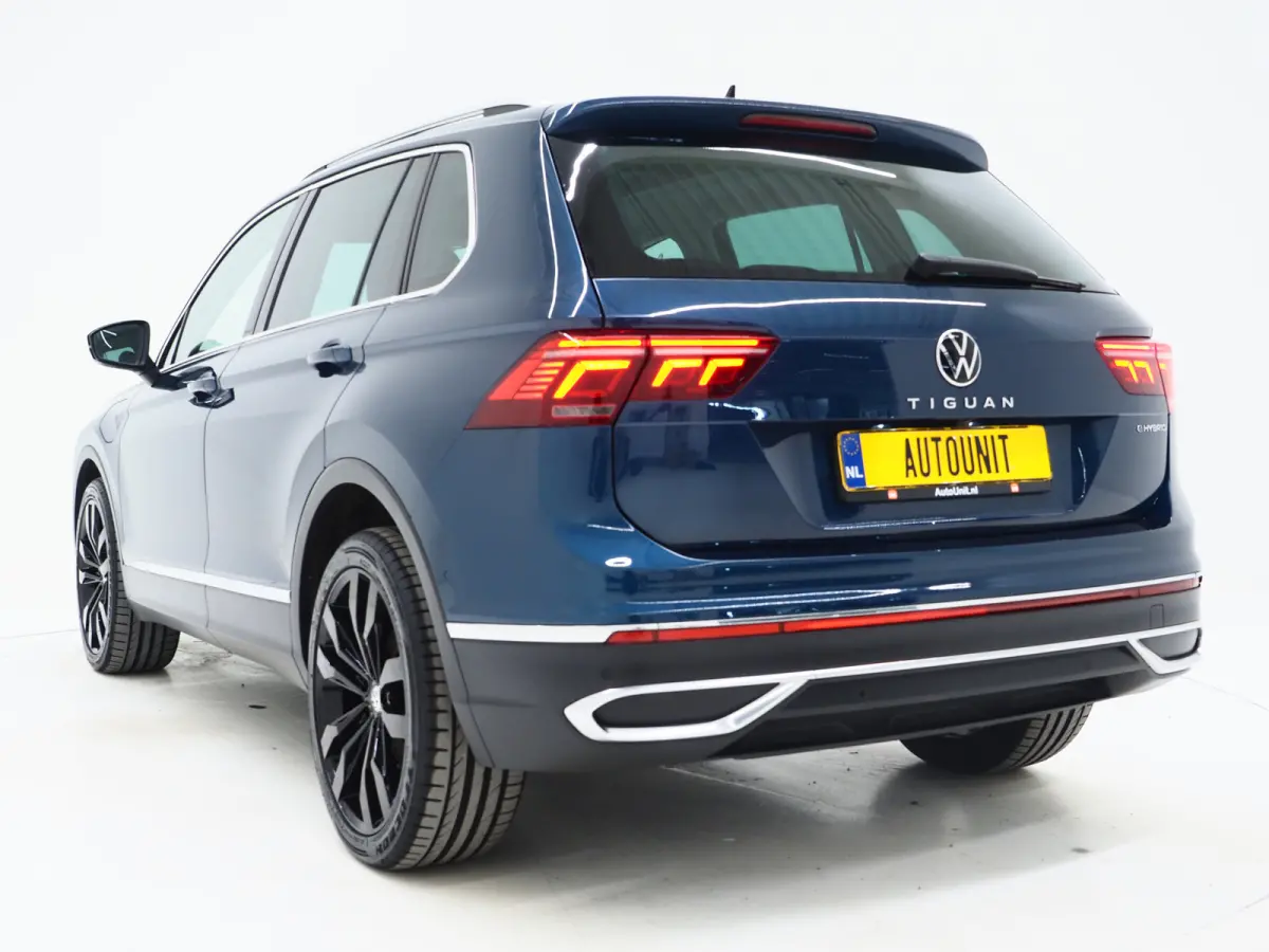 1.4 TSI eHybrid Elegance | Panoramadak | Trekhaak | Massage | 360 | Sfeerlicht | Dodehoek | Matrix | Carplay