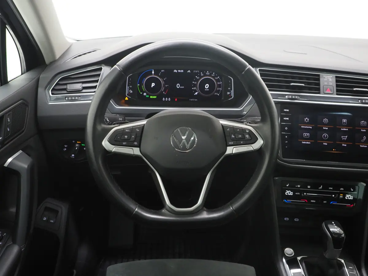 1.4 TSI eHybrid Elegance | Panoramadak | Trekhaak | Massage | 360 | Sfeerlicht | Dodehoek | Matrix | Carplay