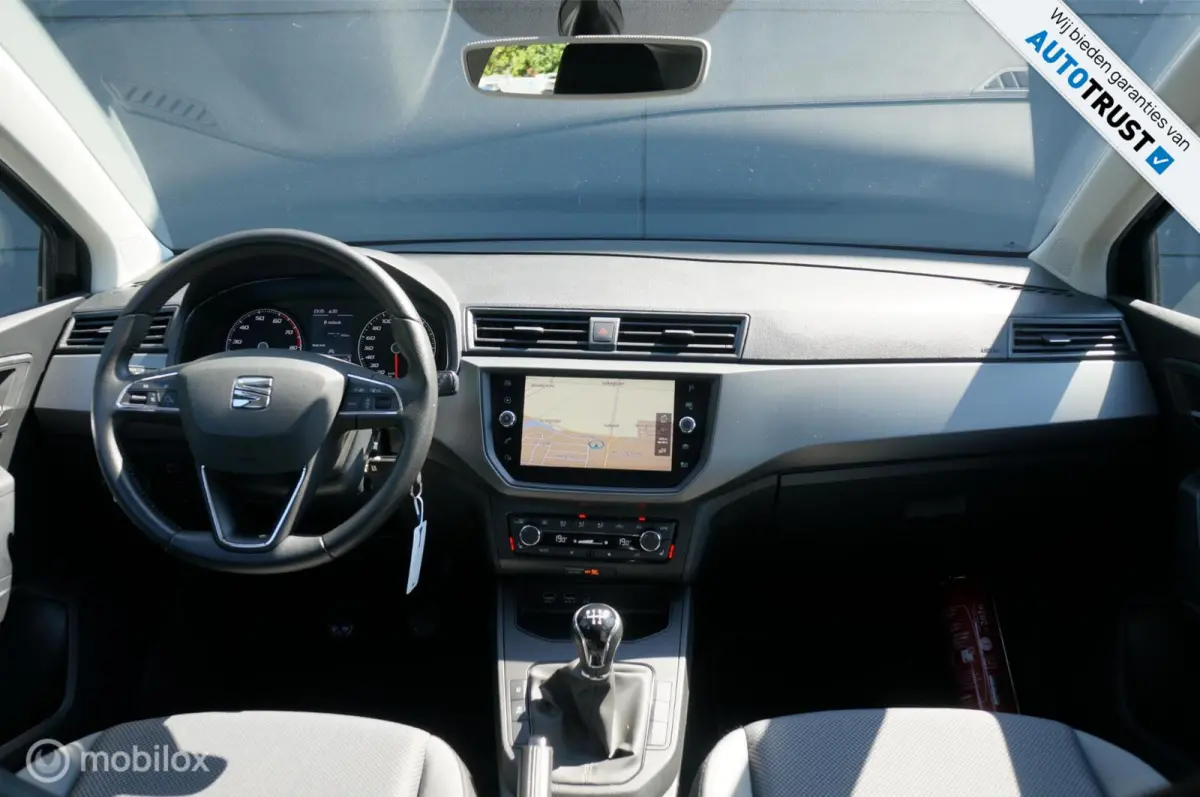 1.0 TSI Style BNS Intense Navi Apple/Android PDC!