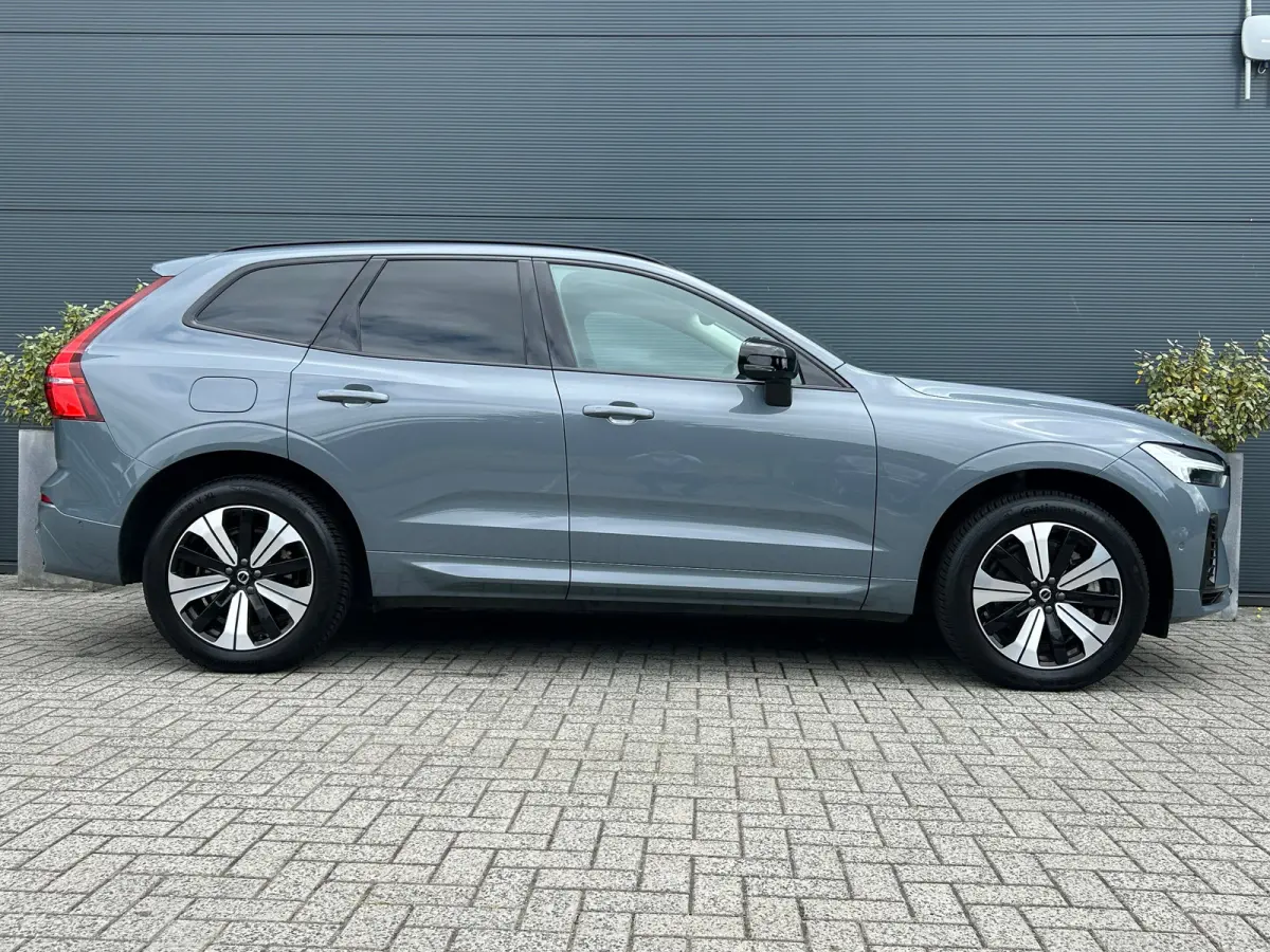 2.0 T6 Plug-in hybrid AWD Plus Dark | Panoramadak | Harman/Kardon | Trekhaak | 360 Camera |