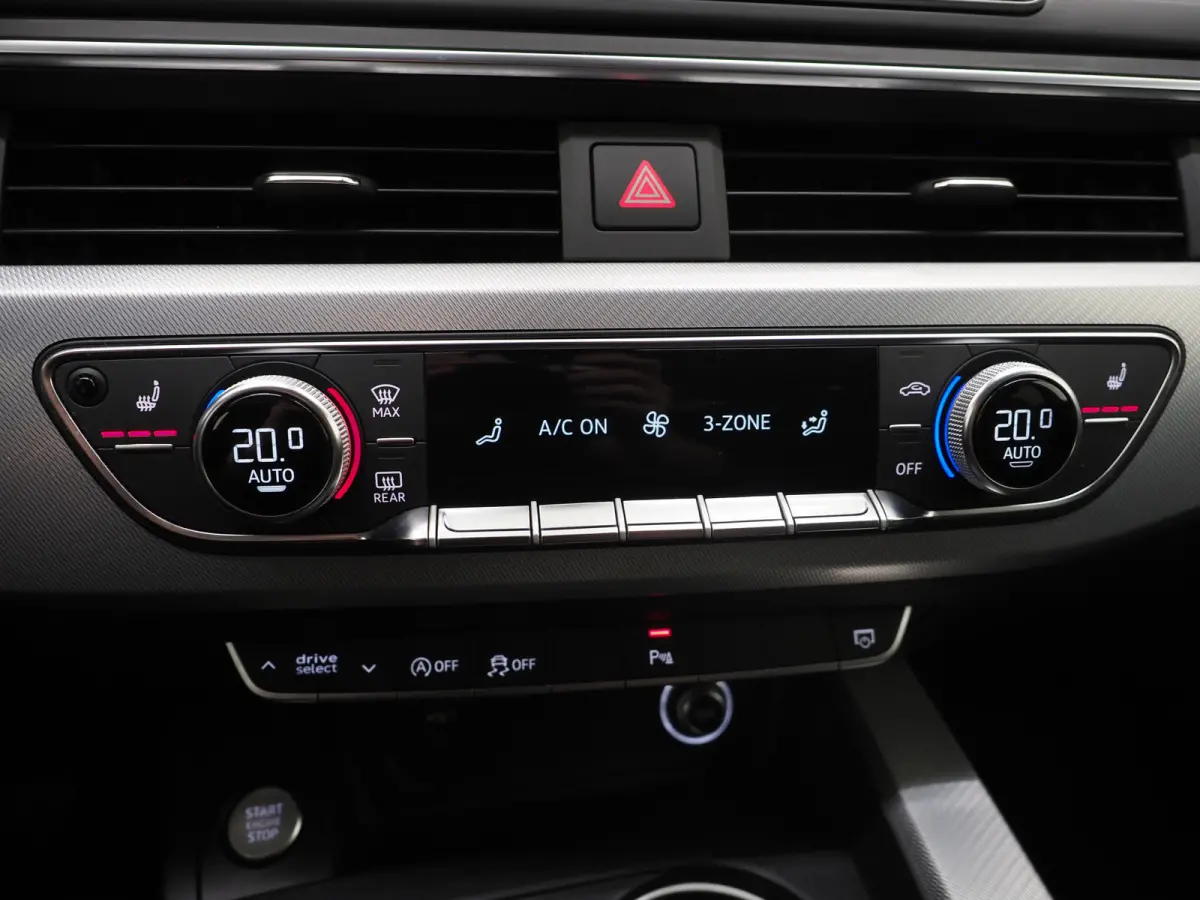 45 TFSI quattro Hybrid | Sportstoelen | Keyless | Virtual | Stoelverwarming | Climate | Cruise | PDC