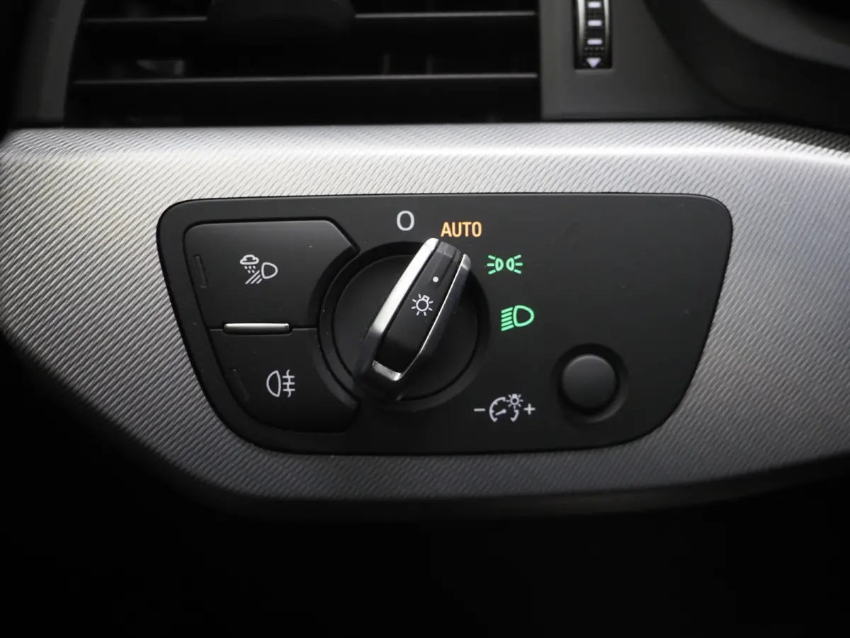 45 TFSI quattro Hybrid | Sportstoelen | Keyless | Virtual | Stoelverwarming | Climate | Cruise | PDC