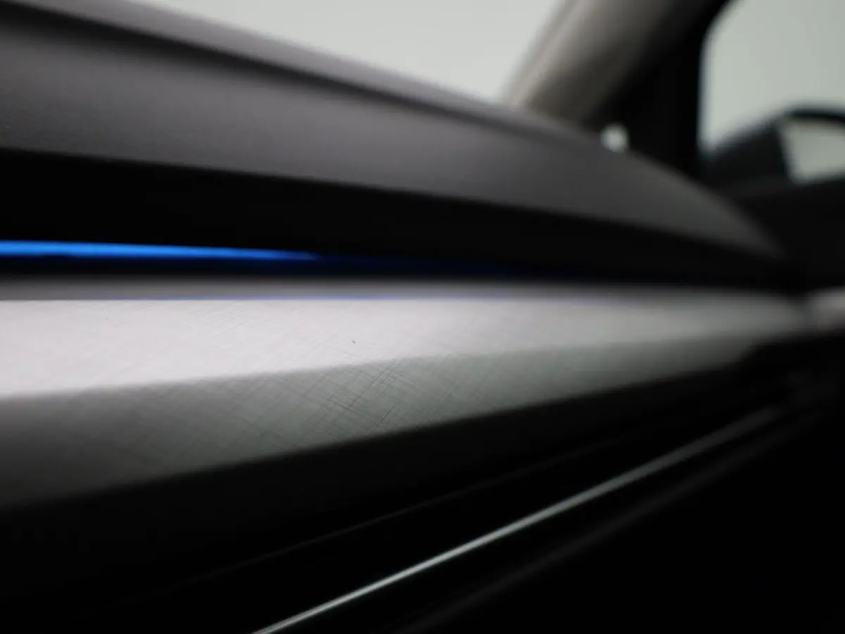 1.5 TSI Life 131 PK | Stoelverwarming | Stuurwielverwarming | Parkeersensoren | Apple CarPlay | Android auto | Adaptive Cruise Control | Climate Control | Digital cockpit | LED | 16'' lichtm
