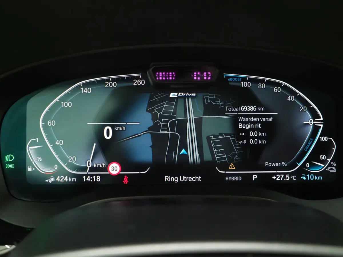 530e | Leder | Trekhaak | 360 | Adaptive Cruise | Dodehoek | Stoelverwarming | Carplay