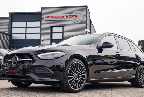 300 e Luxury Line | Head Up Display | Stoelverkoeling | Panorama dak | Memory | Elek Trekhaak