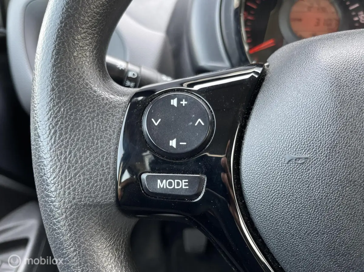 1.0 e-VTi Blue Lease Executive|Airco|Camera|Carplay
