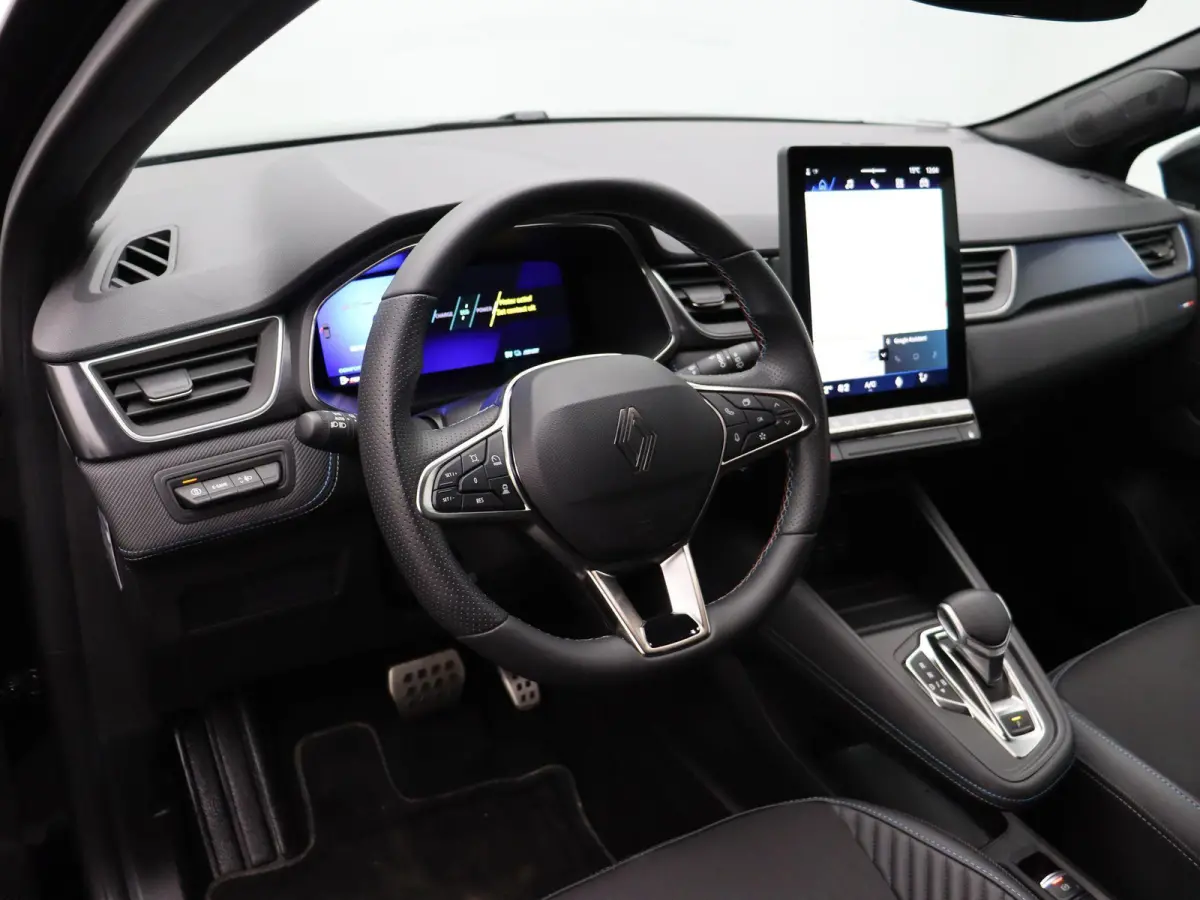 E-Tech full hybrid 145pk esprit Alpine | 19" LMV | Stuurverwarming | Adaptive cruise control | Apple carplay |