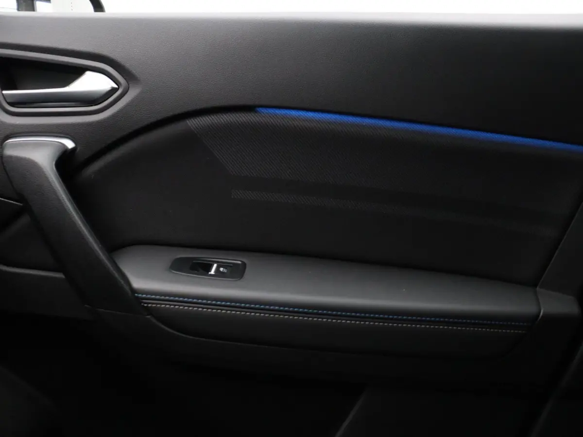 E-Tech full hybrid 145pk esprit Alpine | 19" LMV | Stuurverwarming | Adaptive cruise control | Apple carplay |