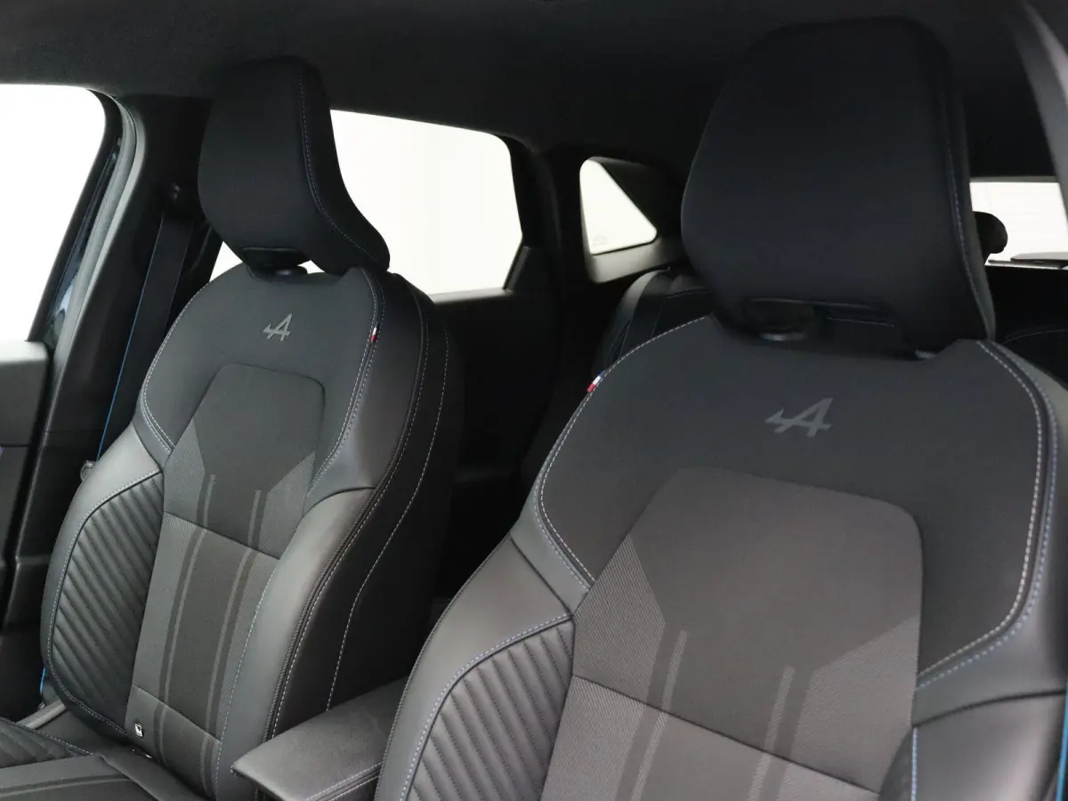 E-Tech full hybrid 145pk esprit Alpine | 19" LMV | Stuurverwarming | Adaptive cruise control | Apple carplay |