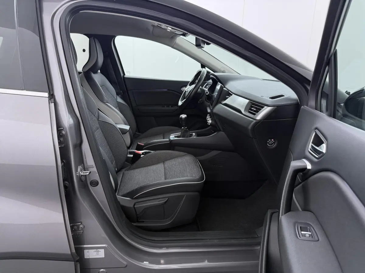 TCe 130 GPF Edition One | BOSE Audio | Parkeercamera | Navigatie |