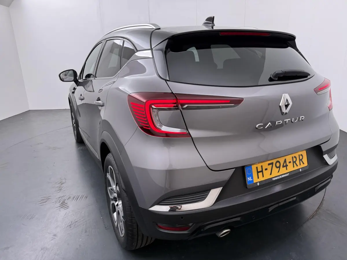 TCe 130 GPF Edition One | BOSE Audio | Parkeercamera | Navigatie |