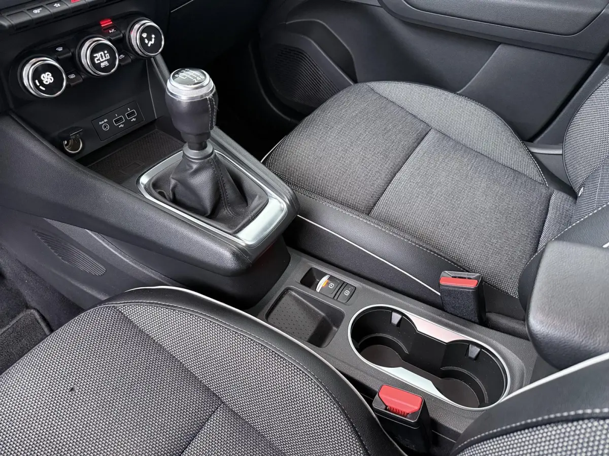 TCe 130 GPF Edition One | BOSE Audio | Parkeercamera | Navigatie |