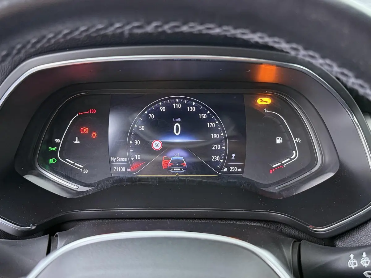 TCe 130 GPF Edition One | BOSE Audio | Parkeercamera | Navigatie |