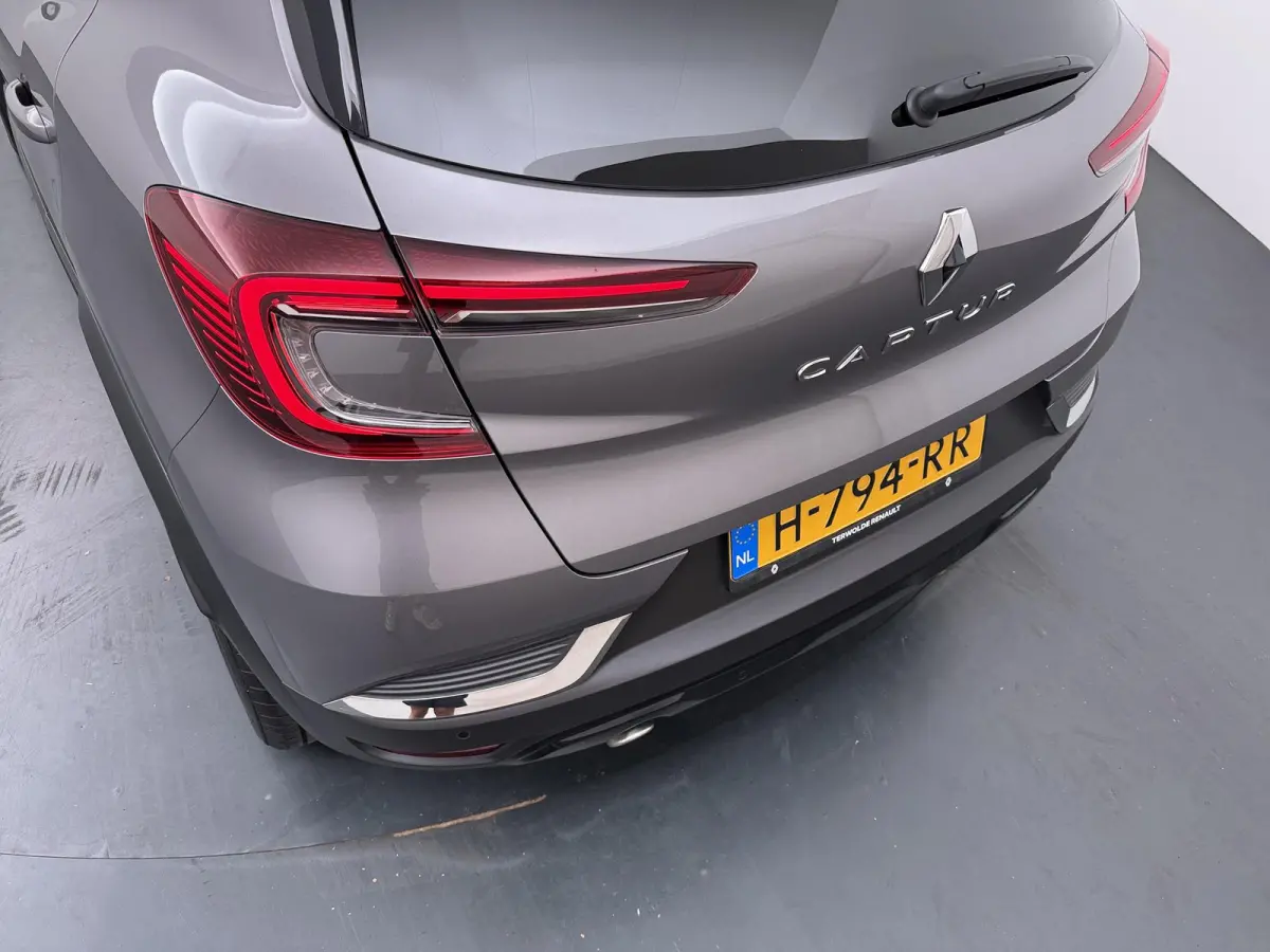 TCe 130 GPF Edition One | BOSE Audio | Parkeercamera | Navigatie |