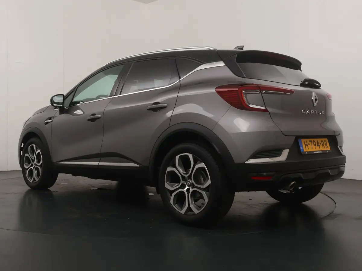 TCe 130 GPF Edition One | BOSE Audio | Parkeercamera | Navigatie |