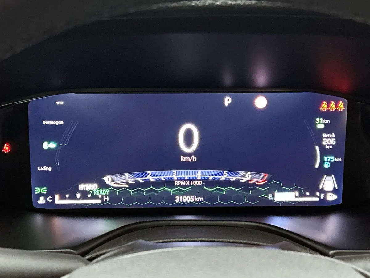 4xe 240 Plug-in Hybrid Overland