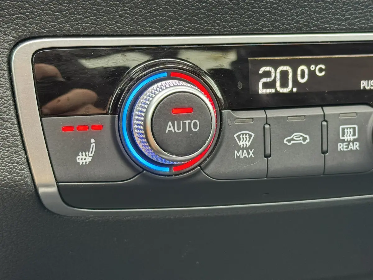 1.4 TFSI CoD Full S-line Carplay Pano Leder Camera Led Cruise Trekhaak