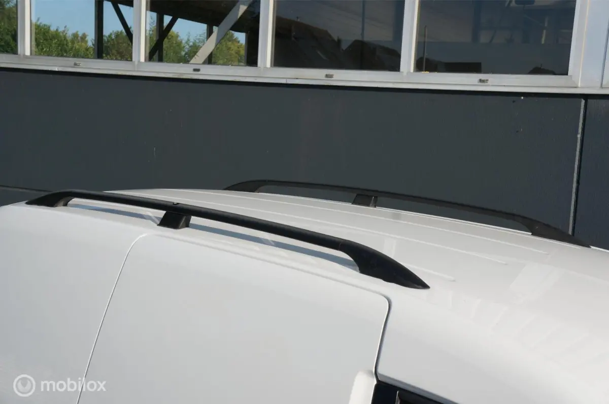 Bestel 2.0 TDI L1H1 Comfortline Navi S Line