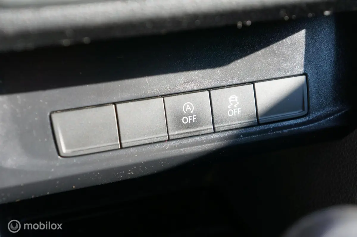 Bestel 2.0 TDI L1H1 Comfortline Navi S Line