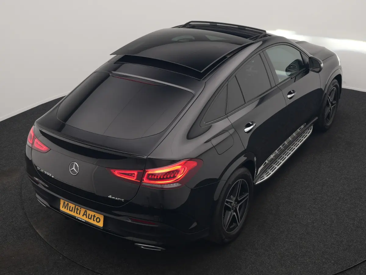 350 e 4MATIC AMG Line PHEV 333pk Dealer O.H. | Luchtvering | Panodak | Adaptive Cruise | Head Up | 360 Camera | Burmester Audio | Lederen Sportstoelen Verwarmd | Multibeam LED | Sfeerverlich
