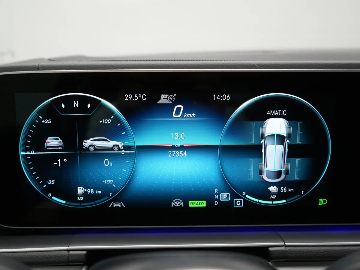 350 e 4MATIC AMG Line PHEV 333pk Dealer O.H. | Luchtvering | Panodak | Adaptive Cruise | Head Up | 360 Camera | Burmester Audio | Lederen Sportstoelen Verwarmd | Multibeam LED | Sfeerverlich