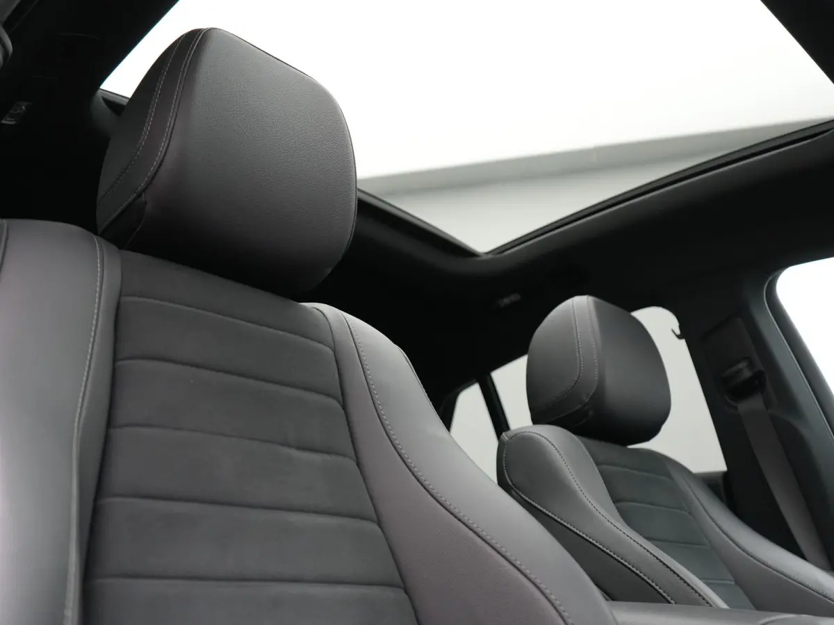 350 e 4MATIC AMG Line PHEV 333pk Dealer O.H. | Luchtvering | Panodak | Adaptive Cruise | Head Up | 360 Camera | Burmester Audio | Lederen Sportstoelen Verwarmd | Multibeam LED | Sfeerverlich