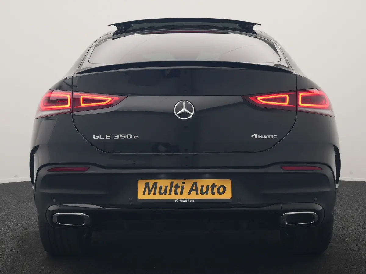350 e 4MATIC AMG Line PHEV 333pk Dealer O.H. | Luchtvering | Panodak | Adaptive Cruise | Head Up | 360 Camera | Burmester Audio | Lederen Sportstoelen Verwarmd | Multibeam LED | Sfeerverlich