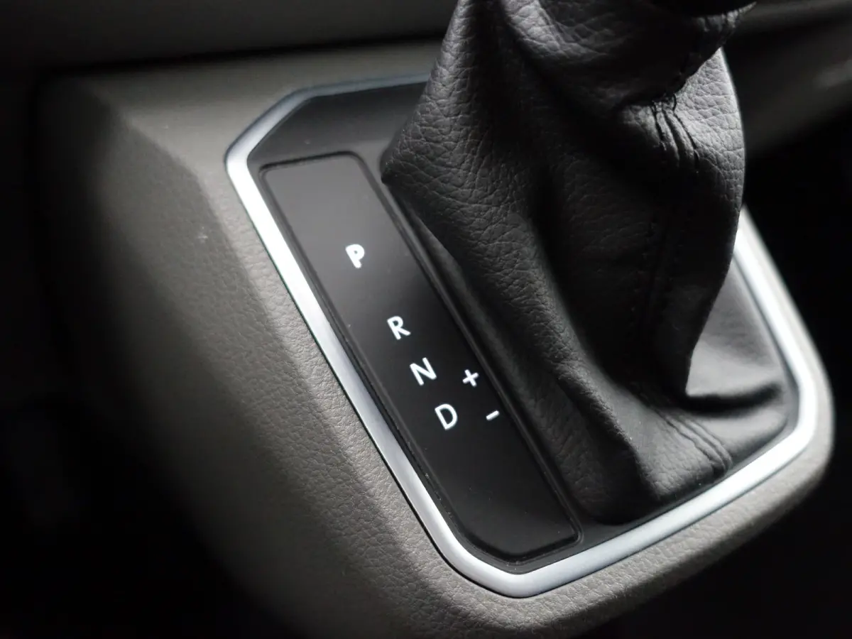 2.0 TDI Euro 6 L2 Bulli Aut- Dubbele Cabine, 5/6 Pers, Virtual Cockpit, Xenon Led, Bearlock, Carplay
