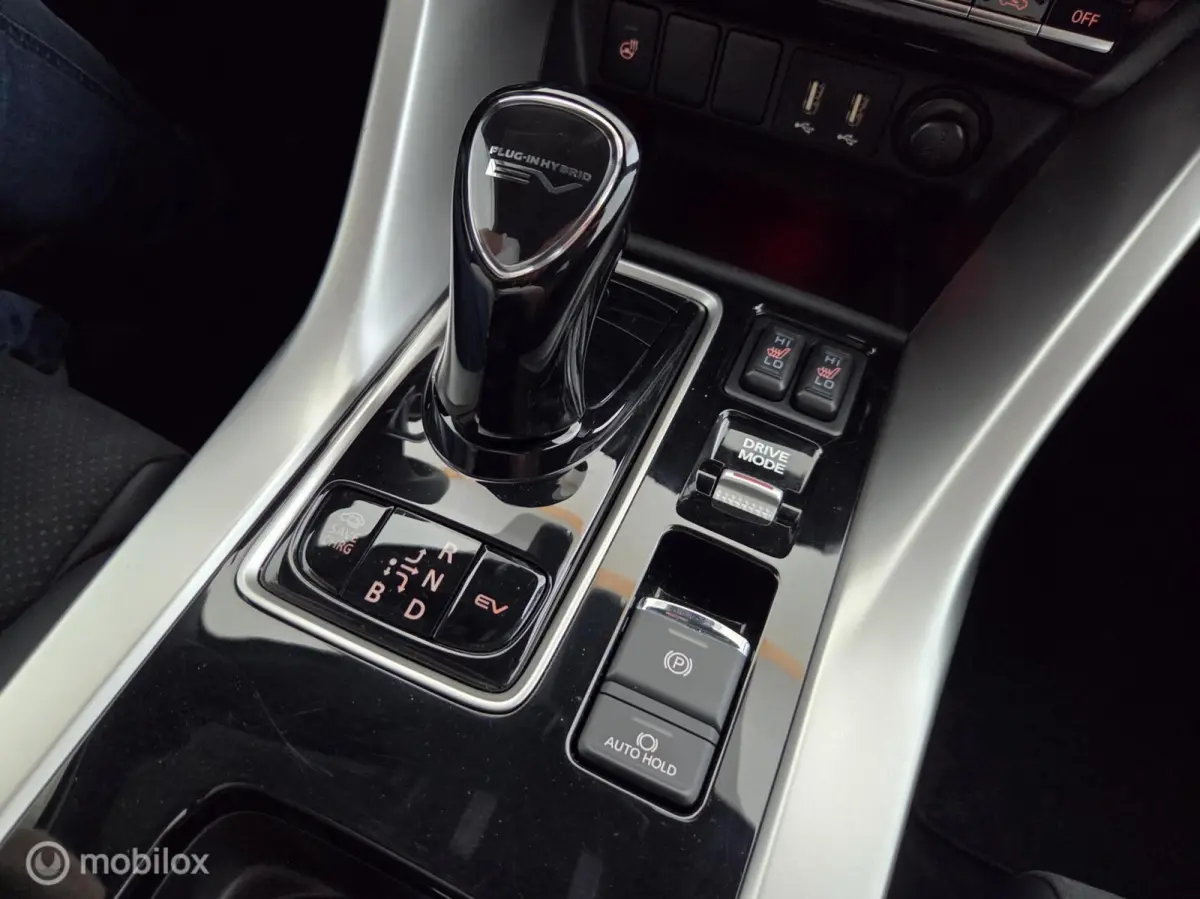 2.4 PHEV Executive leer|stoelverw.|cam360|nav|acc|lmv18