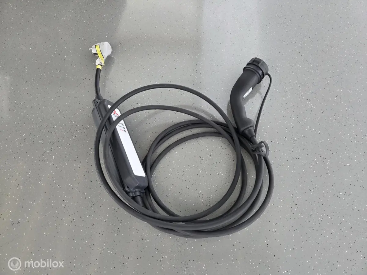 2.4 PHEV Executive leer|stoelverw.|cam360|nav|acc|lmv18