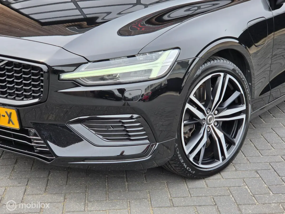 2.0 T6 AWD LONG RANGE 350PK R-DESIGN PLUG-IN HYBRID