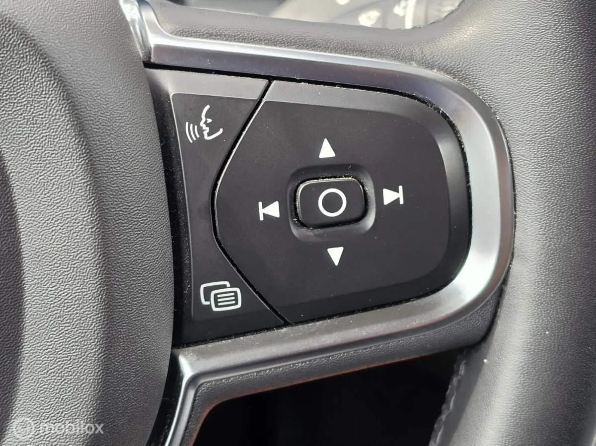 2.0 T6 AWD LONG RANGE 350PK R-DESIGN PLUG-IN HYBRID