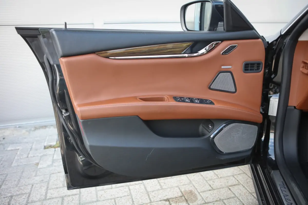 3.8 V8 GTS | Dealer OH | Org. NL | Stoelventilatie | B&W | Sportuitlaat