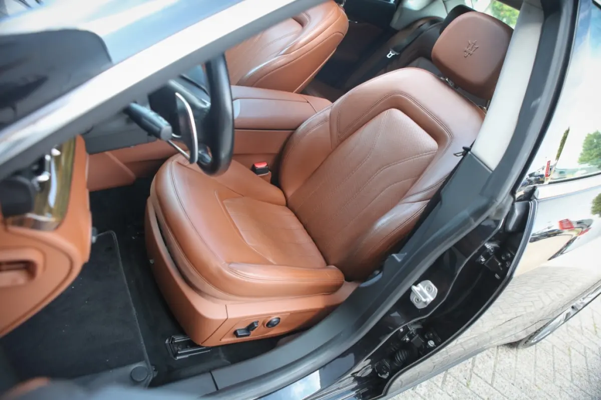 3.8 V8 GTS | Dealer OH | Org. NL | Stoelventilatie | B&W | Sportuitlaat