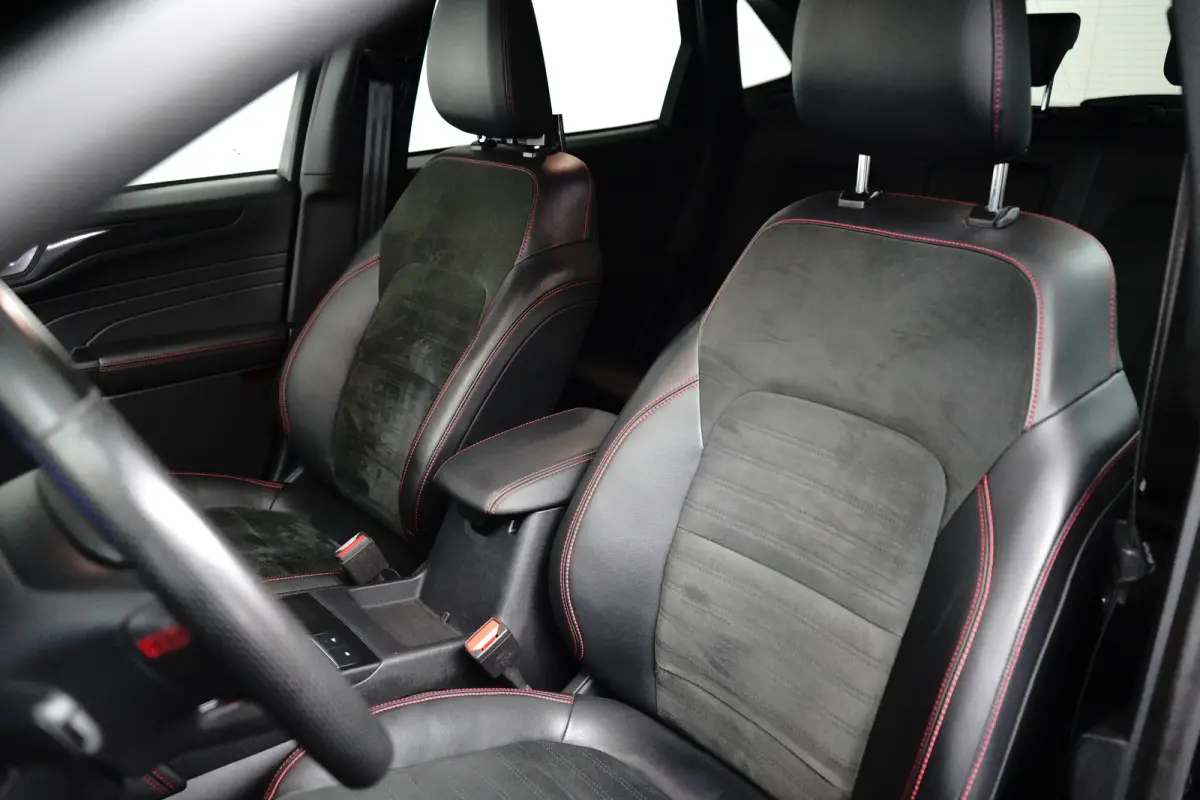 2.5 PHEV ST-Line X | Black Pack | Winter Pack | Adap. Cruise | Camera | Cruise Control | B&O Audio
