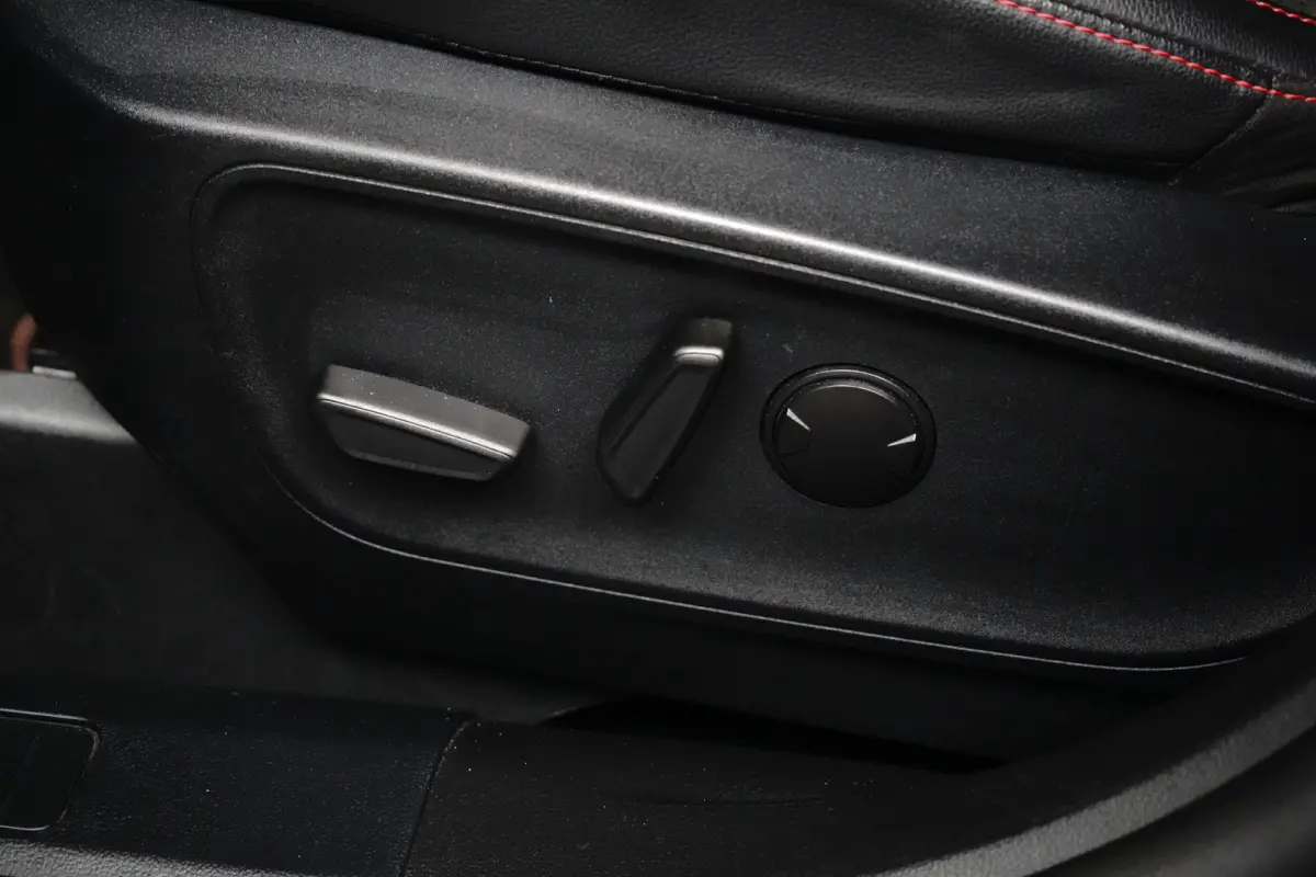 2.5 PHEV ST-Line X | Black Pack | Winter Pack | Adap. Cruise | Camera | Cruise Control | B&O Audio