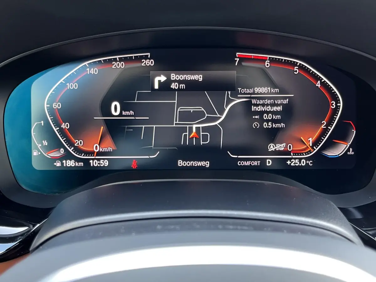 520i High Executive Edition | NL Auto/2e Eig./Voll.Historie/Individual+M-Sportpakket/Leder/Camera/Head-Up/Pano.Dak