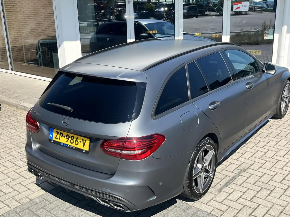 180 AMG CARPLAY+MAGNO GRIJS+MATRIX