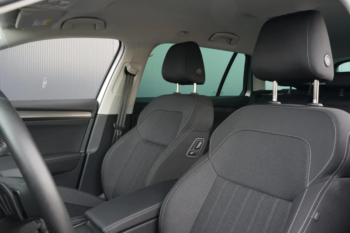 1.4 218pk TSI iV Business Edition Plus | Camera | Cruise Control | Comfort Stoelen |