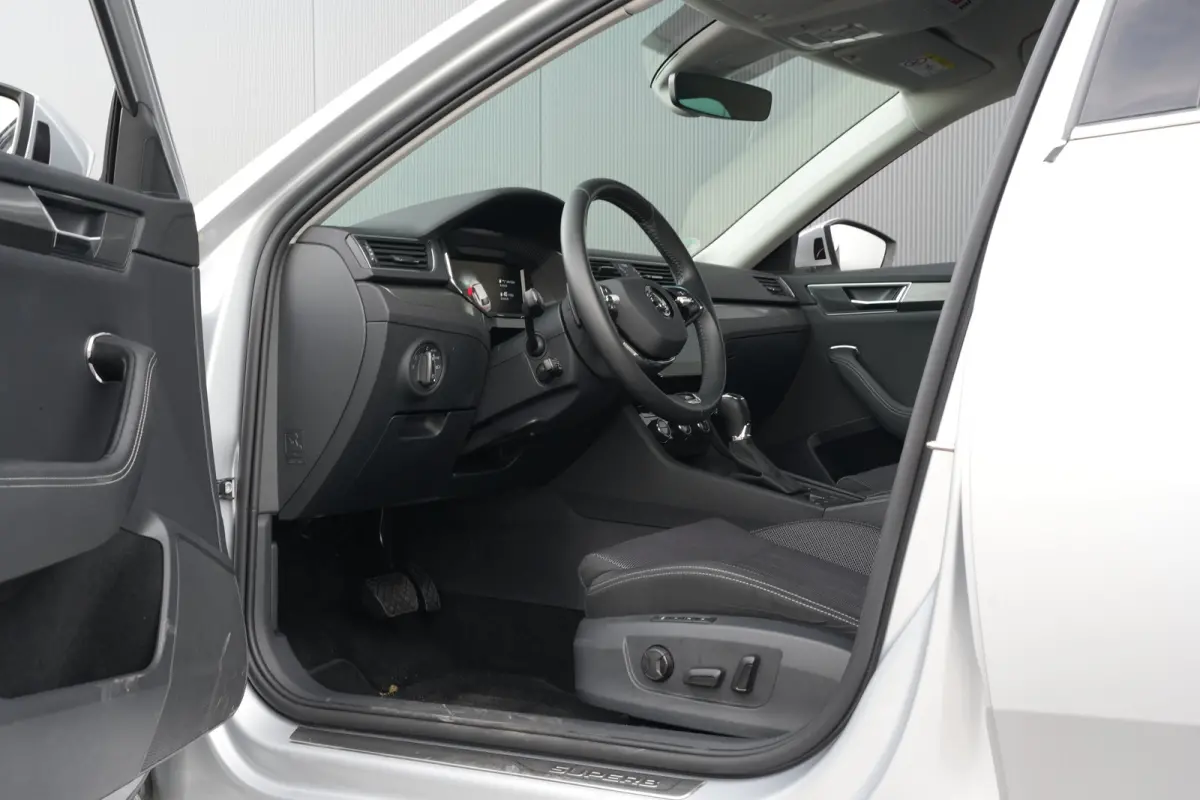1.4 218pk TSI iV Business Edition Plus | Camera | Cruise Control | Comfort Stoelen |