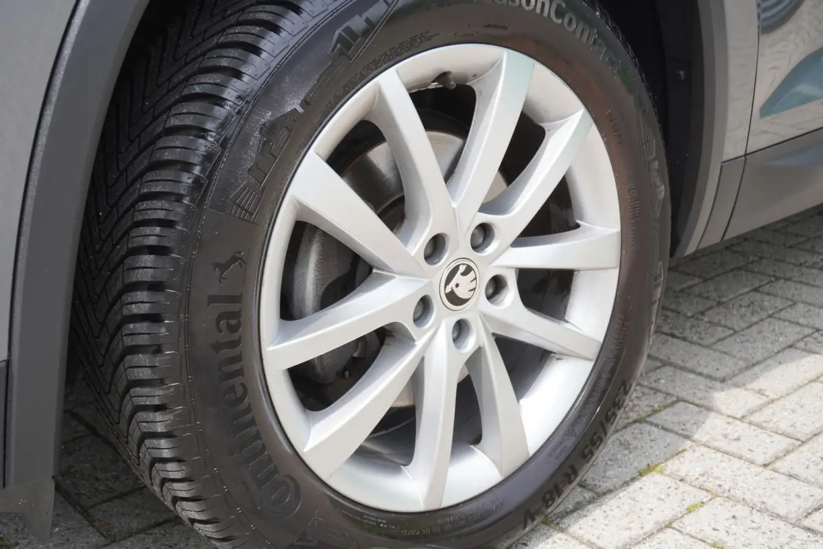 1.5 TSI 150pk Business Edition 7p. | Trekhaak | All Season Banden | SmartLink | Camera