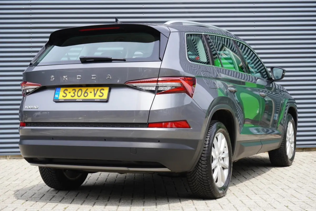 1.5 TSI 150pk Business Edition 7p. | Trekhaak | All Season Banden | SmartLink | Camera