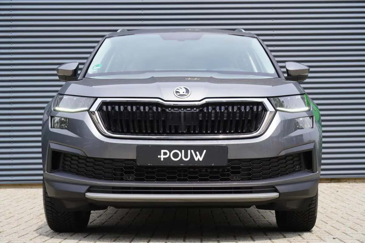 1.5 TSI 150pk Business Edition 7p. | Trekhaak | All Season Banden | SmartLink | Camera