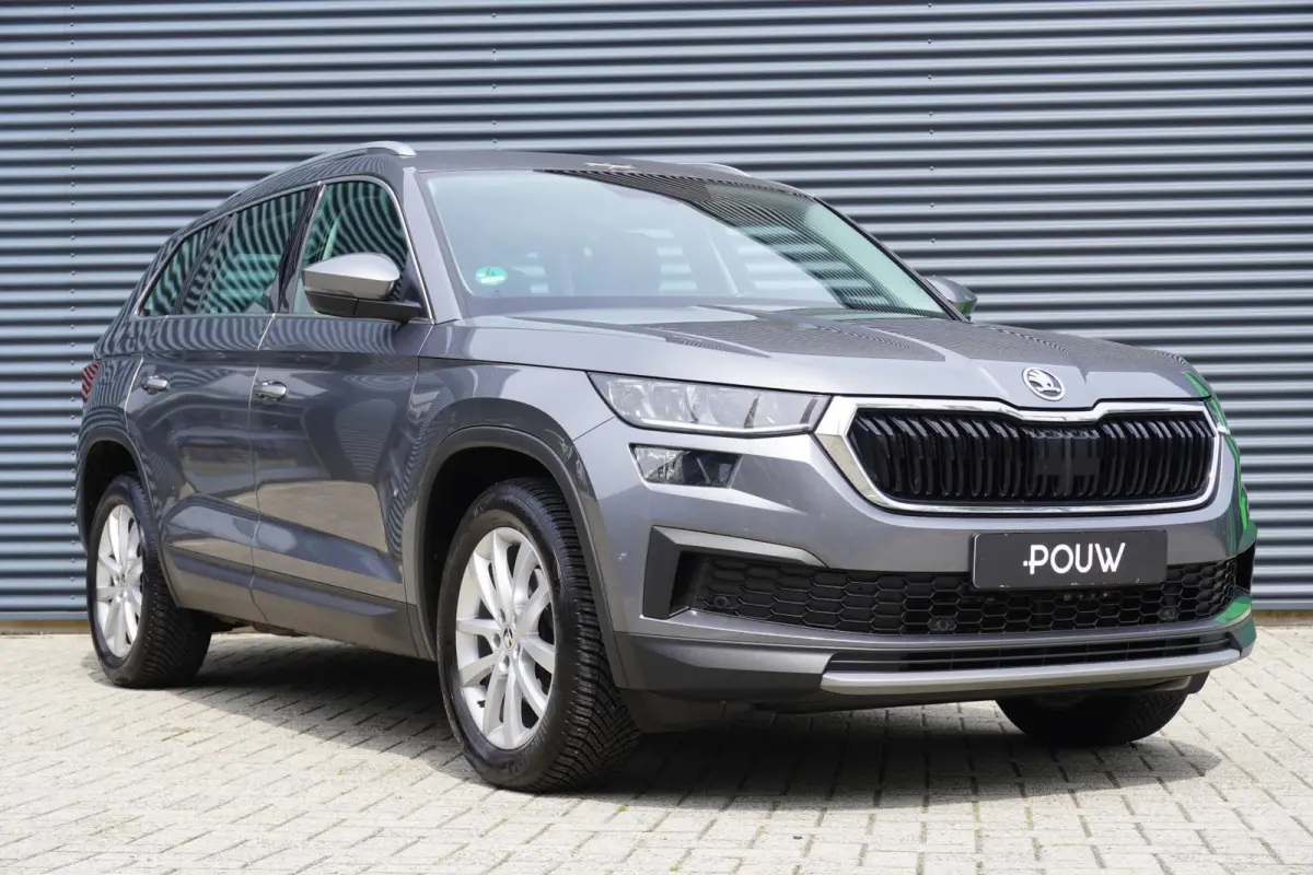 1.5 TSI 150pk Business Edition 7p. | Trekhaak | All Season Banden | SmartLink | Camera