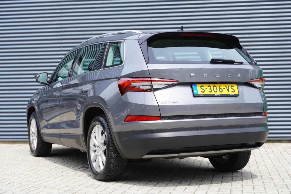 1.5 TSI 150pk Business Edition 7p. | Trekhaak | All Season Banden | SmartLink | Camera