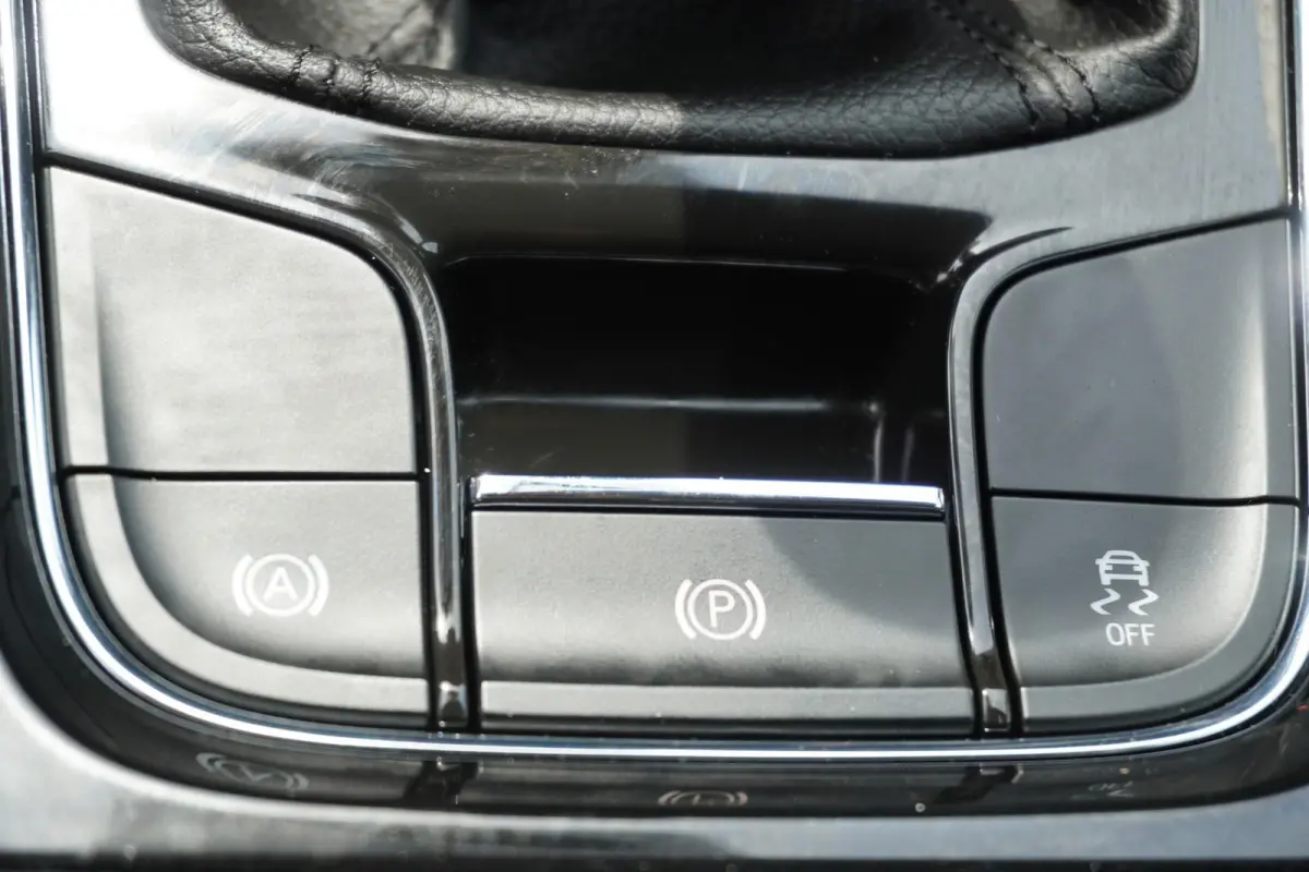 1.5 TSI 150pk Business Edition 7p. | Trekhaak | All Season Banden | SmartLink | Camera